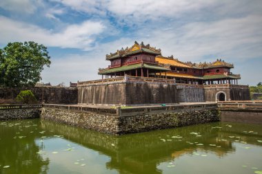 Kalesi, Imperial Kraliyet Sarayı, Yasak Şehir Hue, Vietnam bir yaz günü içinde