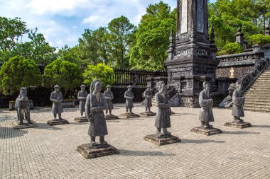 Khai Dinh Türbesi Manadarin hnour ile bir yaz günü Hue, Vietnam koru
