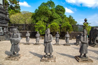 Khai Dinh Türbesi Manadarin hnour ile bir yaz günü Hue, Vietnam koru