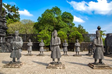Khai Dinh Türbesi Manadarin hnour ile bir yaz günü Hue, Vietnam koru
