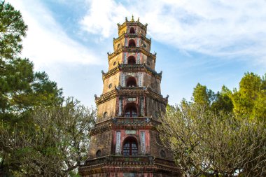 Thien Mu Pagoda Hue, Vietnam bir yaz günü içinde