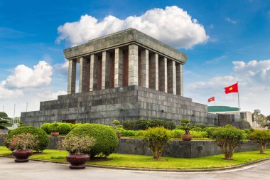 Ho Chi Minh Mausoleum Hanoi, Vietnam bir yaz günü içinde
