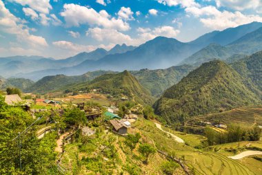Panoramik Terraced pirinç alan bir yaz günü Sapa, Lao Cai, Vietnam