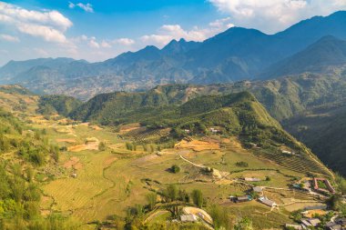 Panoramik Terraced pirinç alan bir yaz günü Sapa, Lao Cai, Vietnam