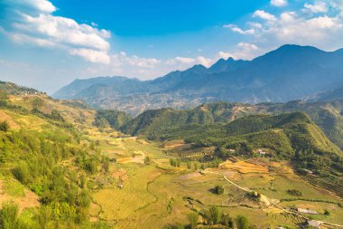 Panoramik Terraced pirinç alan bir yaz günü Sapa, Lao Cai, Vietnam