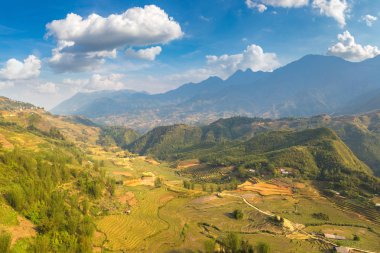 Panoramik Terraced pirinç alan bir yaz günü Sapa, Lao Cai, Vietnam