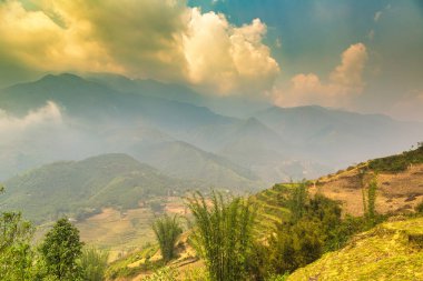 Panoramik Terraced pirinç alan bir yaz günü Sapa, Lao Cai, Vietnam