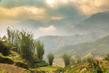 Panoramik Terraced pirinç alan bir yaz günü Sapa, Lao Cai, Vietnam