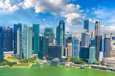 Bir yaz günü Singapur panoramik havadan görünümü