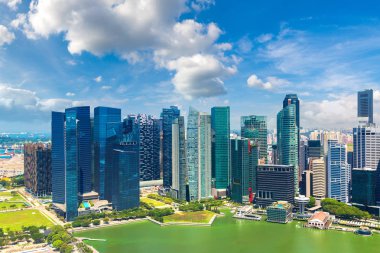 Bir yaz günü Singapur panoramik havadan görünümü