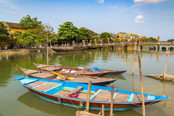 Barcos Tradicionais Hoi Vietnã Dia Verão — Fotografia de Stock