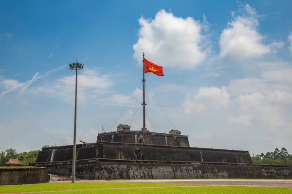 Tour Drapeau Vietnam Cot Citadelle Hue Palais Royal Impérial Cité — Photo