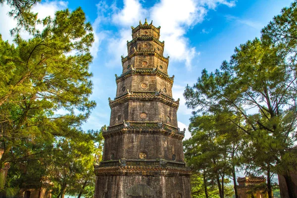 Thien Pagoda Hue Vietnã Dia Verão — Fotografia de Stock