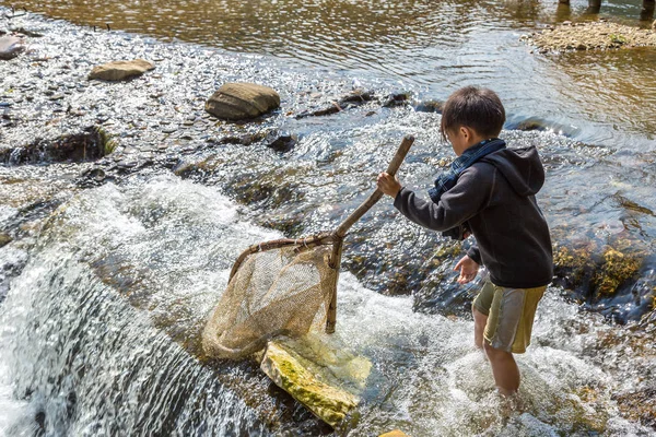 Sapa Vietnam June 2018 Boy Fishing River Sapa Lao Cai — Stock Photo, Image