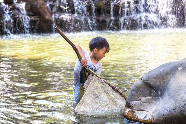 Sapa Vietnam June 2018 Boy Fishing River Sapa Lao Cai — Stock Photo, Image