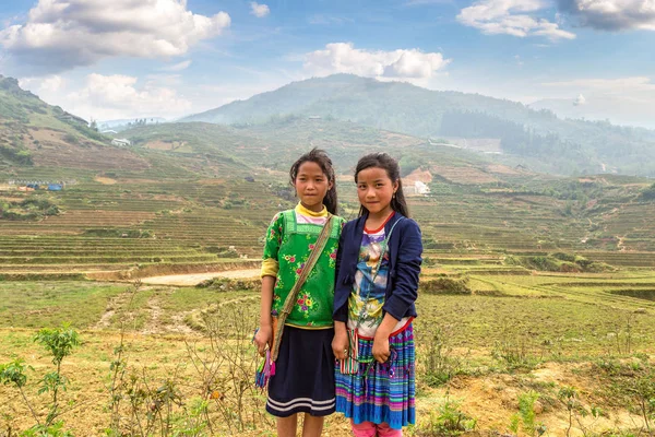 Sapa Vietnam Juin 2018 Enfants Issus Minorités Ethniques Sapa Lao — Photo