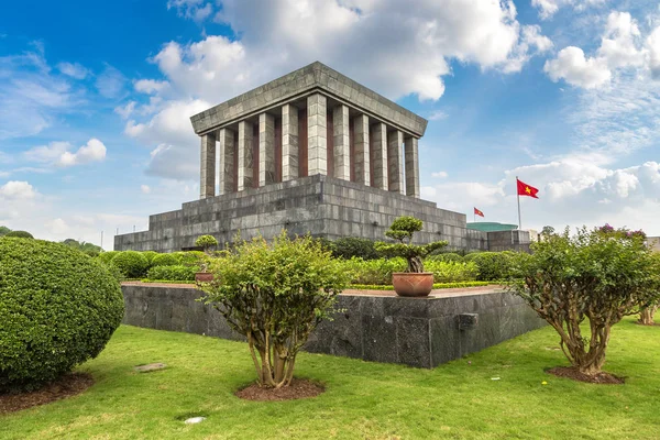 Chi Minh Mausoleum Hanoi Vietnam Een Zomerdag — Stockfoto