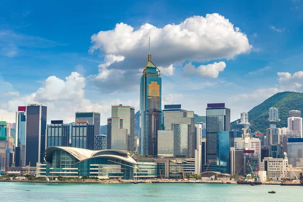 Victoria Harbour Hong Kong yaz gün