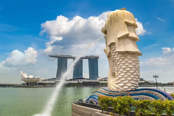 Singapur Junio 2018 Marina Bay Sands Estatua Fuente Merlion Símbolo —  Fotos de Stock