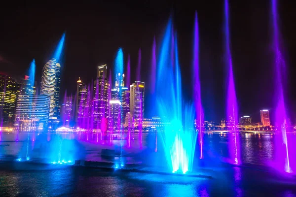 Singapur Junio 2018 Espectáculo Láser Nocturno Fuentes Singapur Cerca Del —  Fotos de Stock