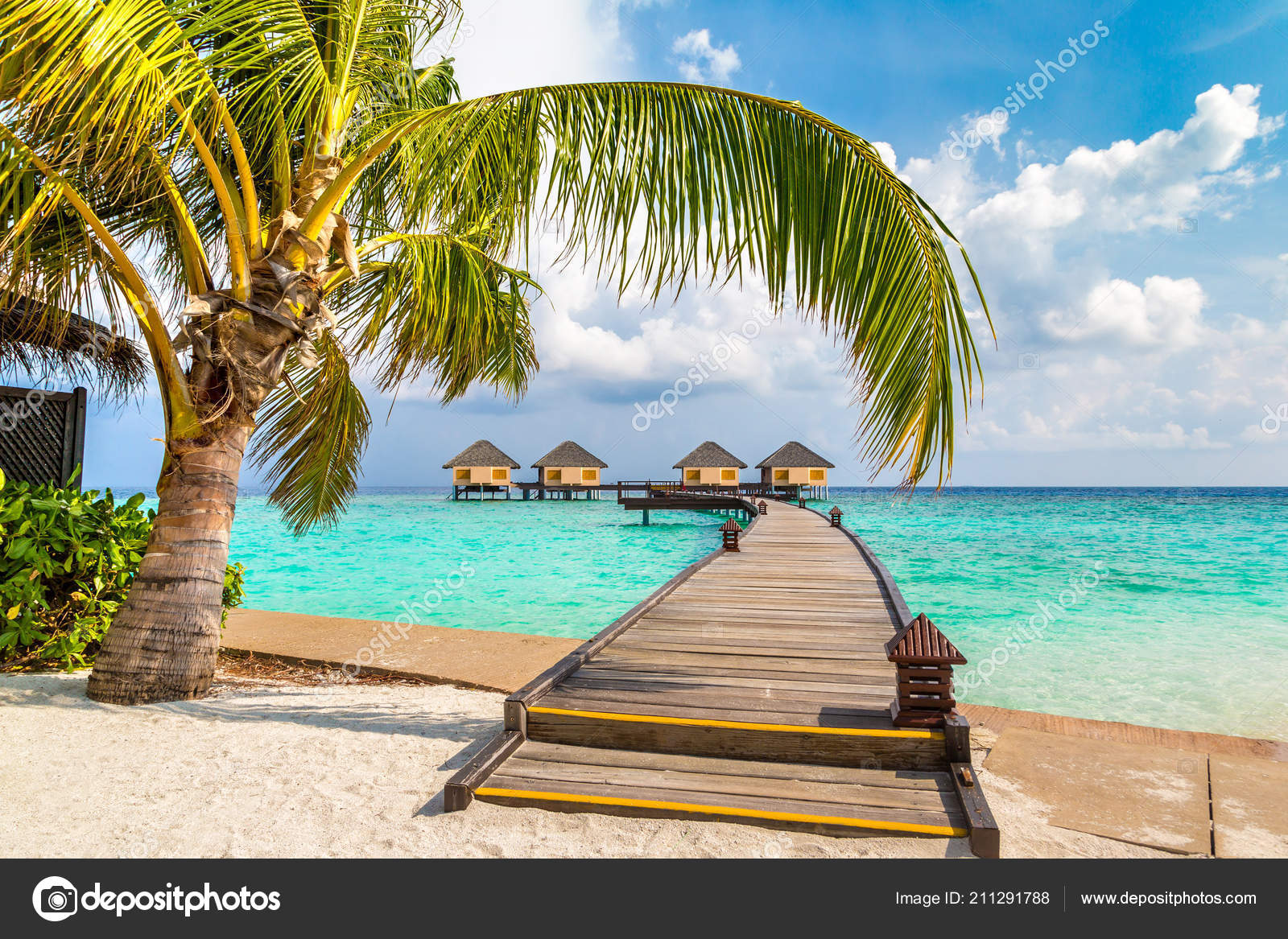 Maldives June 2018 Water Villas Bungalows Wooden Bridge Tropical Beach