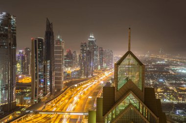 Gece, Birleşik Arap Emirlikleri Dubai şehir panoraması