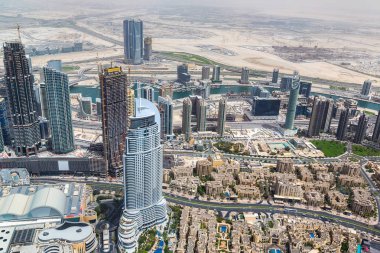 Bir yaz günü Dubai şehir merkezinin hava görüntüsü, Birleşik Arap Emirlikleri