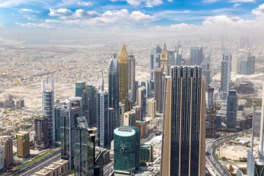Bir yaz günü Dubai şehir merkezinin hava görüntüsü, Birleşik Arap Emirlikleri