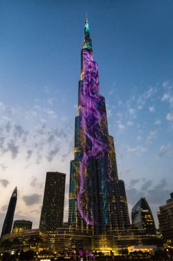 DUBAI, BAE - 26 Haziran 2018: Burj Halife, Dubai, Birleşik Arap Emirlikleri