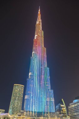DUBAI, BAE - 26 Haziran 2018: Burj Halife, Dubai, Birleşik Arap Emirlikleri