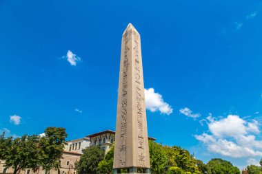 Antik Mısır Obelisk of Theodosius İstanbul ' da bir güzel yaz günü içinde