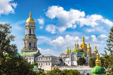Kiev Pechersk Lavra Ortodoks Manastırı güzel yaz gün