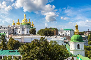 Kiev Pechersk Lavra Ortodoks Manastırı güzel yaz gün