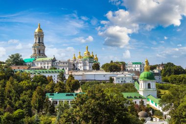 Kiev Pechersk Lavra Ortodoks Manastırı güzel yaz gün