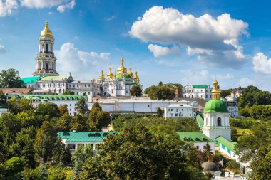 Kiev Pechersk Lavra Ortodoks Manastırı güzel yaz gün