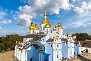 Saint Michael Ortodoks Manastırı Kiev, Ukrayna güzel yaz gün