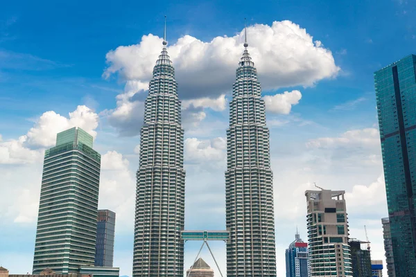 Kuala Lumpur Malaysia June 2018 Petronas Towers Tallest Buildings Kuala — Stock Photo, Image