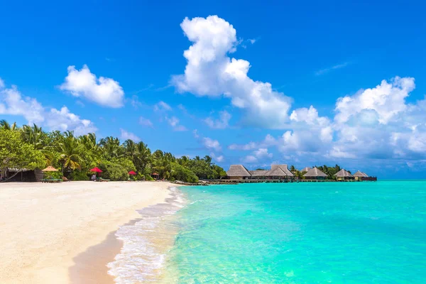 Malediwy Czerwca 2018 Tropikalnej Plaży Malediwach Letni Dzień — Zdjęcie stockowe
