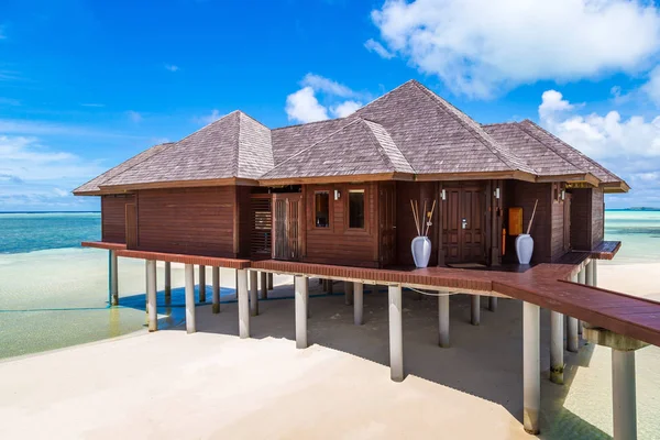 Maldivas Junio 2018 Water Villas Bungalows Playa Tropical Las Maldivas — Foto de Stock