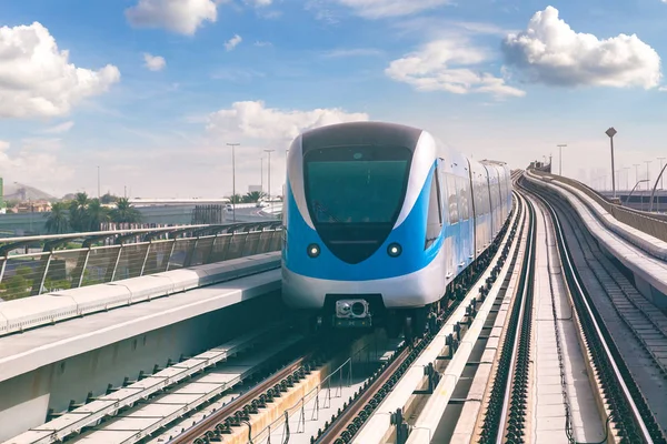 Dubai Tunnelbana Järnväg Sommardag Dubai Förenade Arabemiraten — Stockfoto