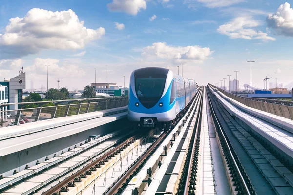 Dubai Tunnelbana Järnväg Sommardag Dubai Förenade Arabemiraten — Stockfoto