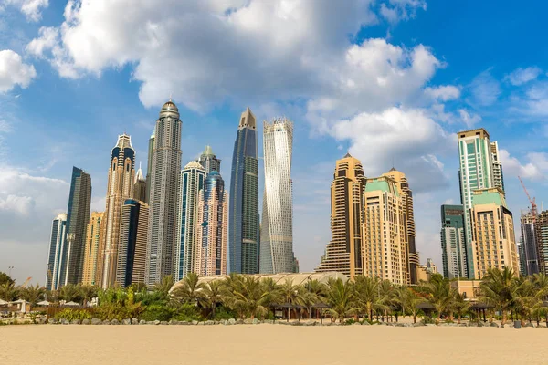 Dubai Marina Een Zomerdag Verenigde Arabische Emiraten — Stockfoto