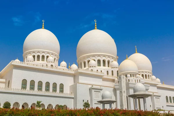 Sheikh Zayed Grand Mosque Abu Dhabi Summer Day Ηνωμένα Αραβικά — Φωτογραφία Αρχείου