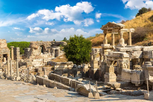 Ruinas Antigua Ciudad Éfeso Antigua Ciudad Griega Turquía Hermoso Día — Foto de Stock