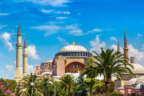 Собор Святой Софии Стамбуле Турция Прекрасным Летним Днем — стоковое фото