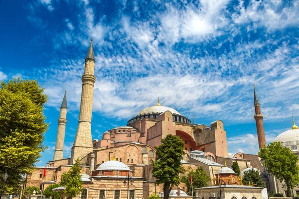 Hagia Sophia Istanbul Turchia Una Bellissima Giornata Estiva — Foto Stock