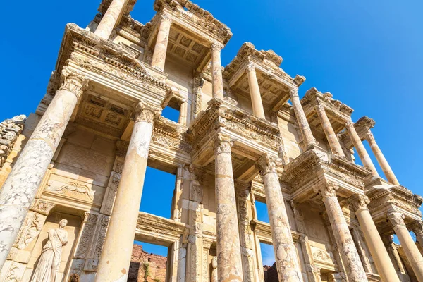 Ruinen Der Celsius Bibliothek Der Antiken Stadt Ephesus Türkei Einem lizenzfreie Stockbilder