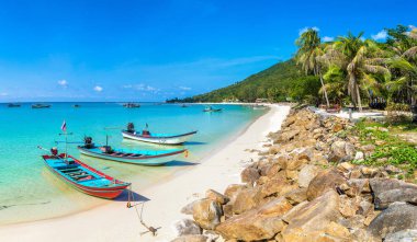 Geleneksel ahşap balıkçı tekne Koh Samui Adası, Tayland bir yaz günü Panoraması