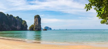 Ao Pai Plong beach, Krabi, Tayland, bir yaz günü Panoraması