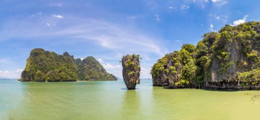James Bond Adası Phang Nga Körfezindeki, bir yaz günü Tayland Panoraması